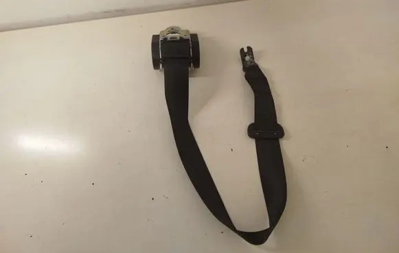 Audi A3 S3 8V Rear seatbelt 629416900