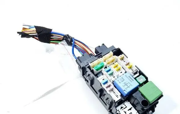 Peugeot 508 Fuse box set 9665492680