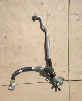 Audi A5 Air conditioning (A/C) pipe/hose 8K1260712B