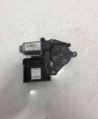 Volkswagen Caddy Front door window regulator motor 1T0959701D HW006SW12XX 402025C