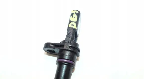 Volkswagen Golf VII Camshaft position sensor 04L907601C 04L907601