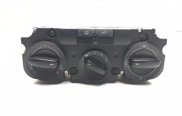 Volkswagen PASSAT B6 Climate control unit 3C2820045A K623