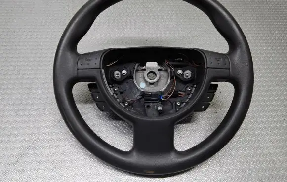 Opel Meriva A Steering wheel 24402534