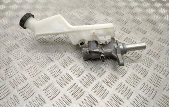 Ford Ecosport Master brake cylinder GN152K478M
