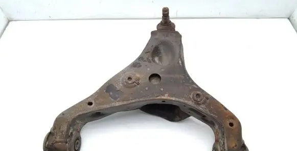 Mercedes-Benz Sprinter W906 Front lower control arm/wishbone A9063221009