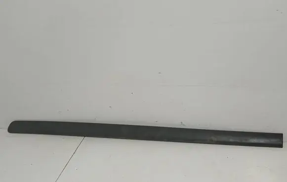 Mercedes-Benz Vito Viano W638 Rear fender molding trim A6386983332 A6386983432