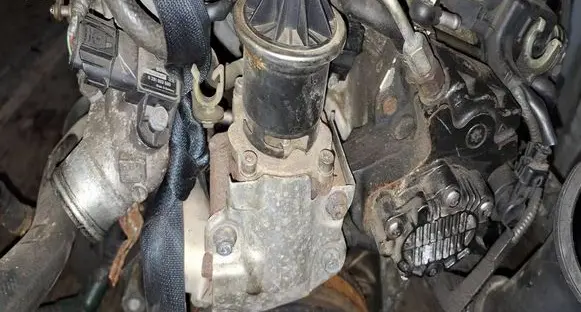 Honda Accord EGR valve 389565