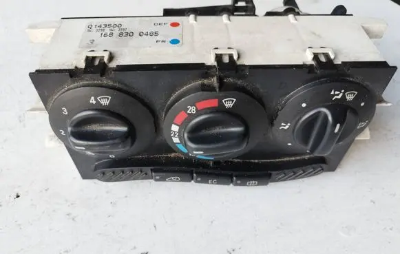 Mercedes-Benz A W168 Climate control unit 1688300485 143500