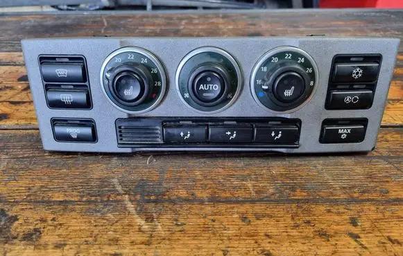 Land Rover Range Rover L322 Climate control unit JFC000373PUY 0074276373