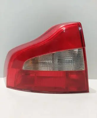 Volvo S80 Rear/tail lights