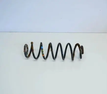 Volkswagen Polo Rear coil spring