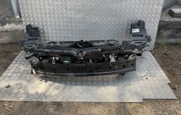 Tesla Model X Front piece kit 9012479 103301100G 161791200C