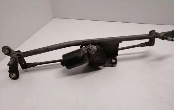 Toyota Avensis T220 Wiper motor 8511005040 404417 3411A