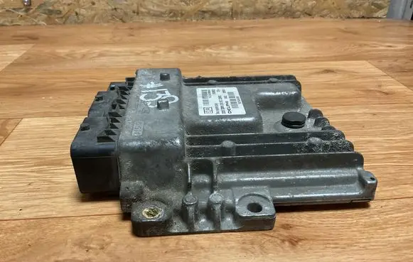 Peugeot Expert Engine control unit/module 9666912580