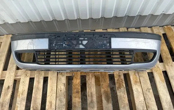 Opel Zafira A Front bumper 90580620