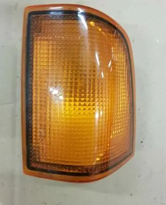 Volkswagen Jetta I Front indicator light 161953081