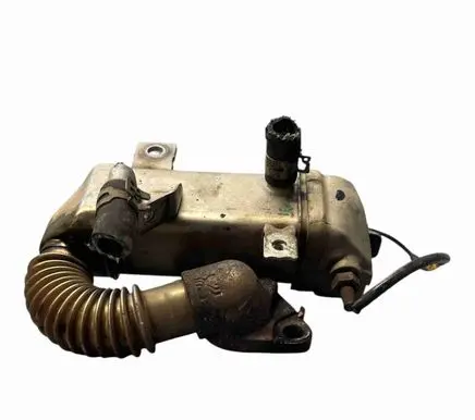 Nissan X-Trail T32 EGR valve cooler 147350264R