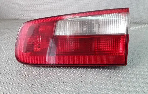 Renault Laguna II Tailgate rear/tail lights 8200002476