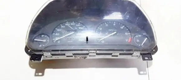 Subaru Legacy Speedometer (instrument cluster) fs0182041 0198025
