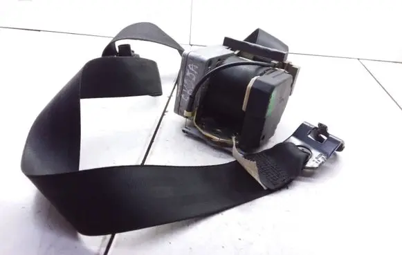 Skoda Octavia Mk1 (1U) Front seatbelt 1U4857701