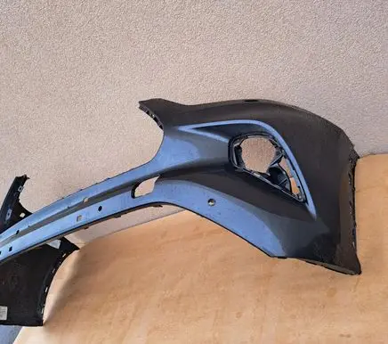 Toyota Highlander XU70 Front bumper 521190E400