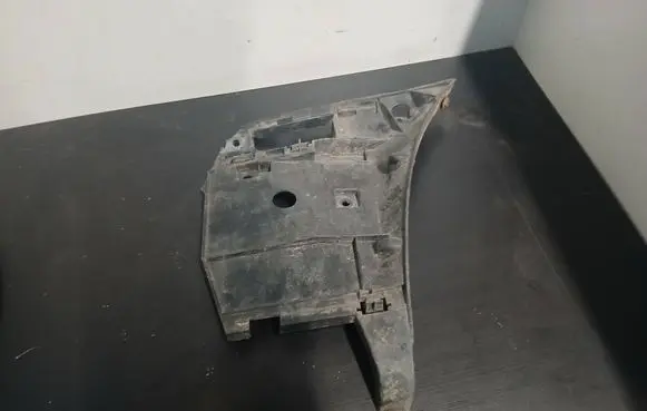 Volvo S80 Front bumper mounting bracket 08693042 2419