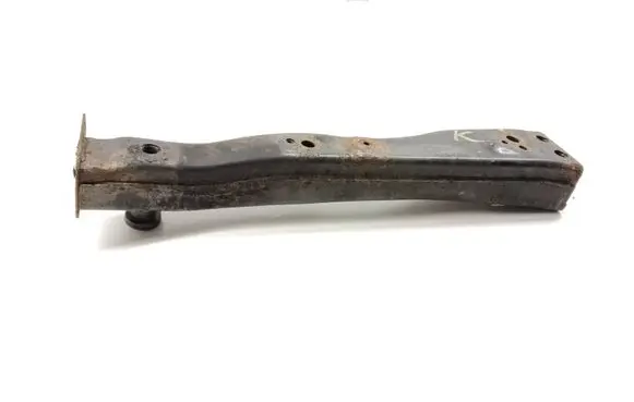 Radiator support slam panel bracket