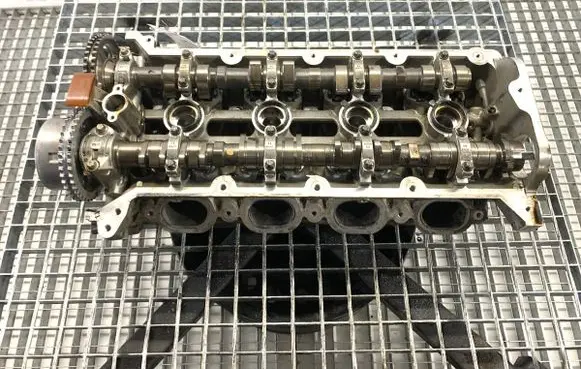 Porsche Panamera (970) Engine head 9481041055R