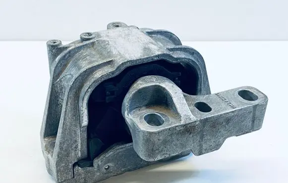 Volkswagen Golf Plus Engine mount bracket 1K0199262AS
