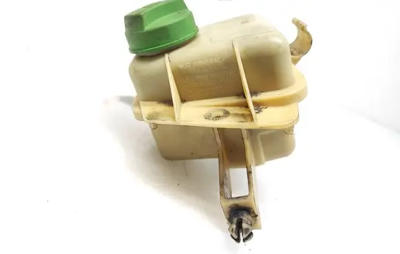 Power steering fluid tank/reservoir