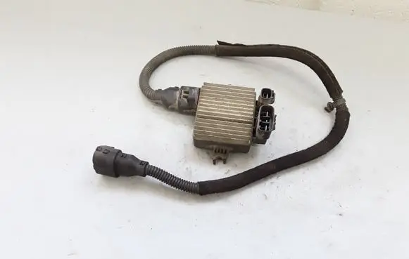 Hyundai Sonata Heater blower fan relay 253853K400