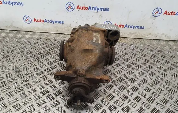 BMW 1 E82 E88 Rear differential 7591022 33107591022 33107529099