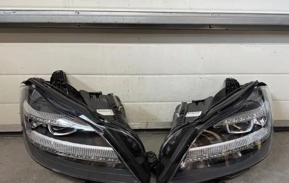 Mercedes-Benz CLS C218 X218 Headlights/headlamps set A2188204761 A2188206661