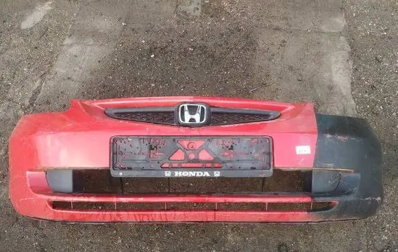 Honda Jazz Front bumper raudonas