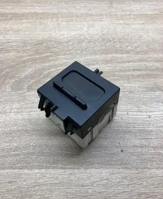 Renault Megane I Screen/display/small screen 7700839142 2270001