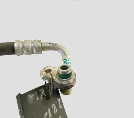 Hyundai Santa Fe Air conditioning (A/C) pipe/hose