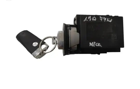 Volkswagen PASSAT B6 Ignition lock 3C0905843M 33303301 11601200193234