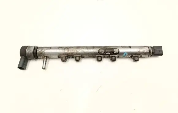 BMW 5 F10 F11 Fuel main line pipe 7800601 0445214135 0281002948