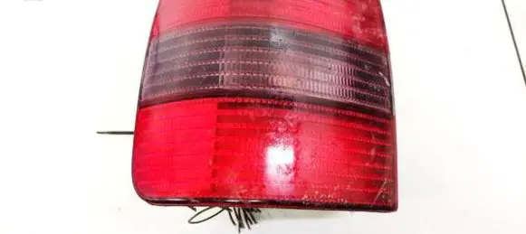 Volkswagen PASSAT B4 Rear/tail lights