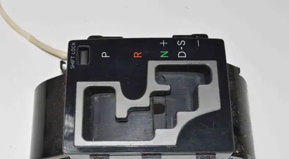 Lexus GS 300 350 430 450H Gear shifter surround trim plastic