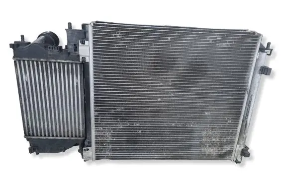 Nissan Qashqai Radiator set 214104EB0A