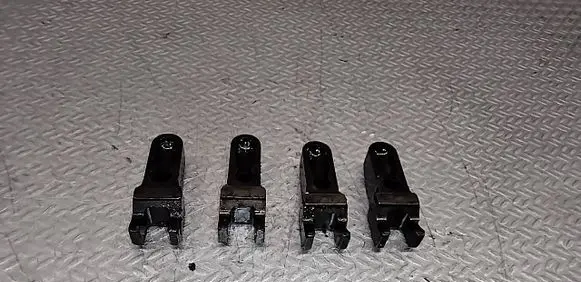 KIA Sportage Fuel Injector clamp holder
