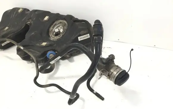 BMW 6 F12 F13 Fuel tank 7308490