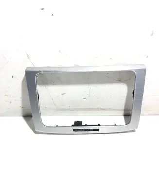 Volkswagen PASSAT B6 Radio/GPS head unit trim 3C0858069P