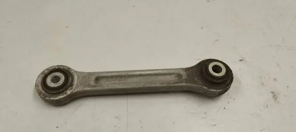 Maserati Ghibli Rear upper control arm/wishbone 067000627300