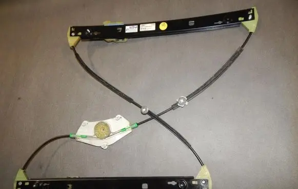 Audi A8 S8 D4 4H Front window lifting mechanism without motor 4H0837461A