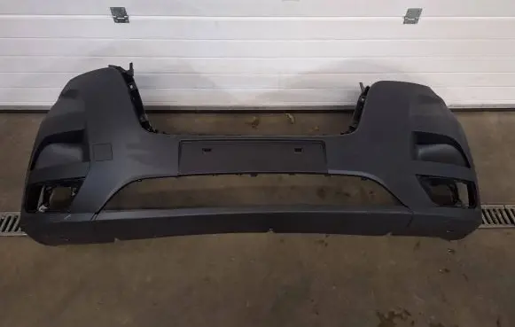 Renault Master III Front bumper 620228205R