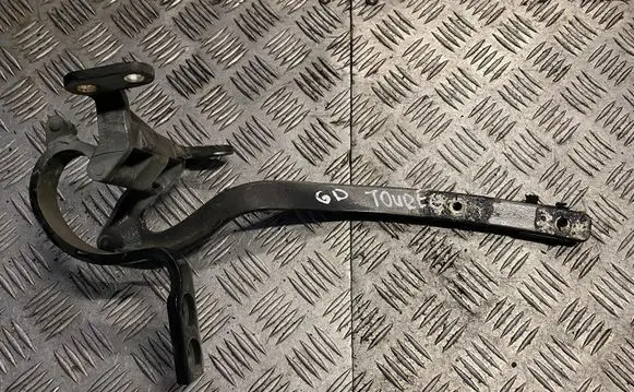 Volkswagen Touareg I Tailgate/trunk/boot hinge 7L68273020