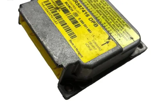 Mitsubishi Colt Airbag control unit/module MR587416 0285001684 PMR587846