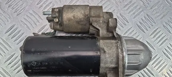 Mercedes-Benz E W211 Starter motor A0061512501